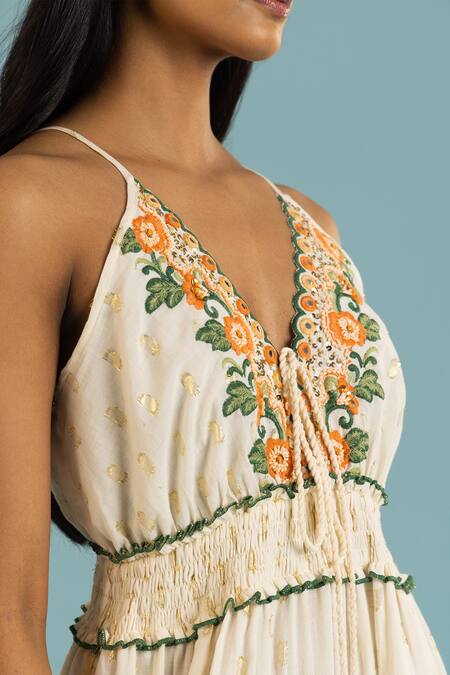 Shop Label Reyya White Cotton Embroidery, Sequins V-neck Floral Thread Gown Online at Aza Fashions Shop_Label Reyya_White Cotton Embroidery, Sequins V-neck Floral Thread Gown_Online_at_Aza_Fashions