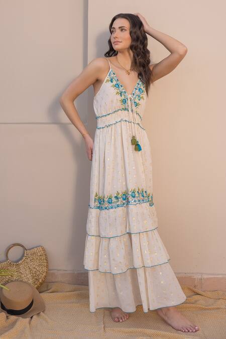 Label Reyya White Cotton Embroidery, Sequins V-neck Tiered Floral Thread Gown Online at Aza Fashions Label Reyya_White Cotton Embroidery, Sequins V-neck Tiered Floral Thread Gown_Online_at_Aza_Fashions