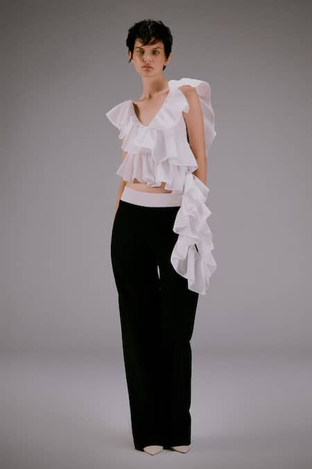 deWAR Flimsy Ruffled Top 