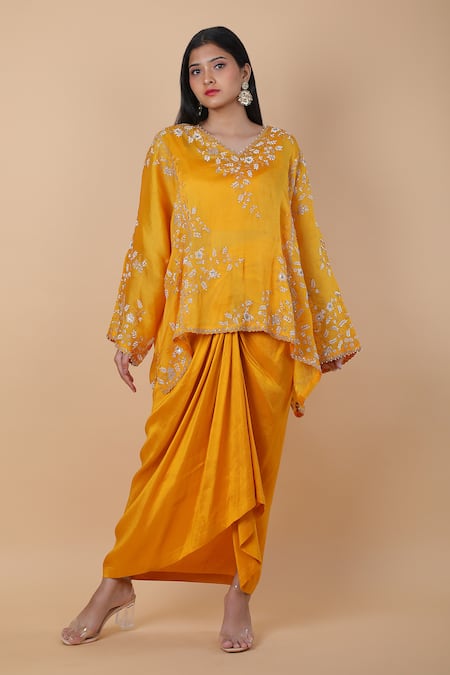 Anamika Khanna_Yellow Cotton Embroidery V-neck, Round Floral Kaftan Top And Draped Skirt Set _at_Aza_Fashions