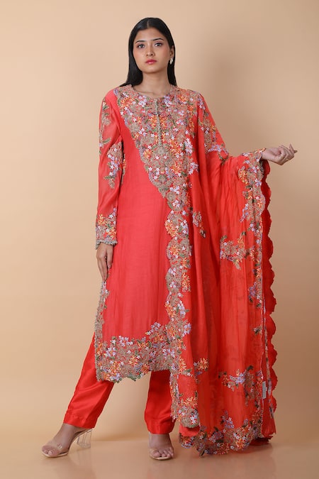 Anamika Khanna Red Embroidered Floral Round Straight Kurta Set 