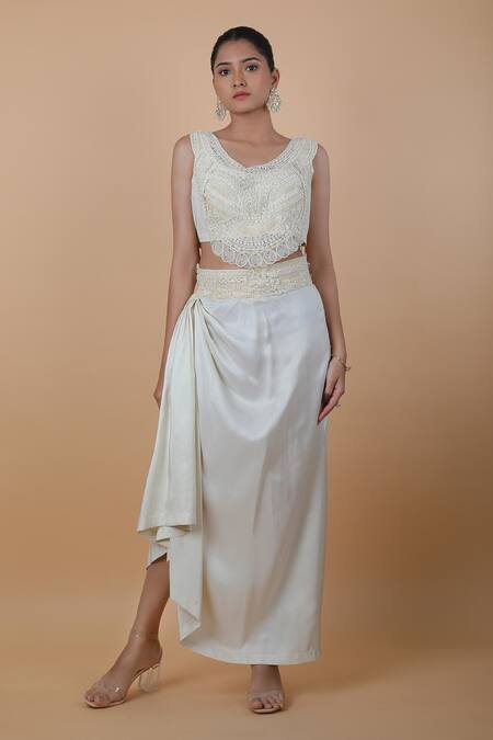 Anamika Khanna_Off White Silk Embroidery Round Neck Border Cape Skirt Set_Online_at_Aza_Fashions