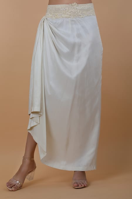 Buy_Anamika Khanna_Off White Silk Embroidery Round Neck Border Cape Skirt Set_Online_at_Aza_Fashions