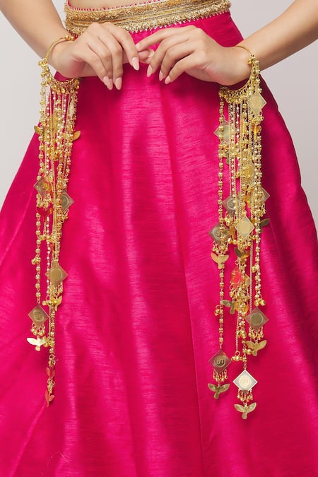 Vivinia By Vidhi Mehra Gold Plated Beads, Chains Geometric Hanging Charm Pair Of Bangle Kaleeras at Aza Fashions Vivinia By Vidhi Mehra_Gold Plated Beads, Chains Geometric Hanging Charm Pair Of Bangle Kaleeras _at_Aza_Fashions