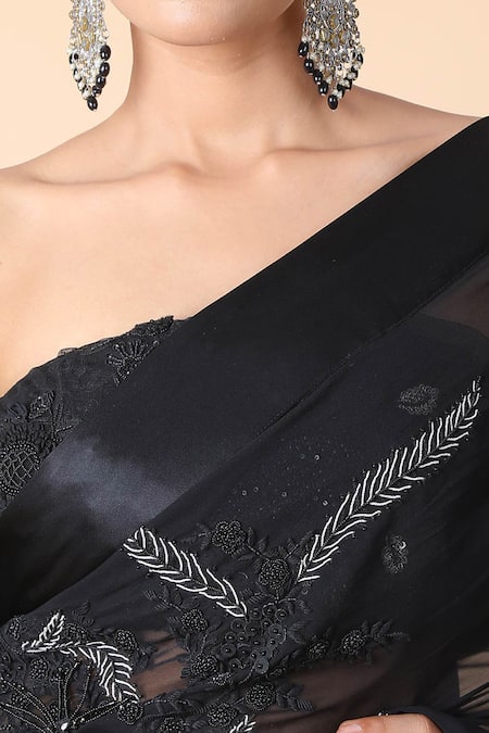 Buy_Anamika Khanna_Black Embroidery Floral Saree With Unstitched Blouse Piece 