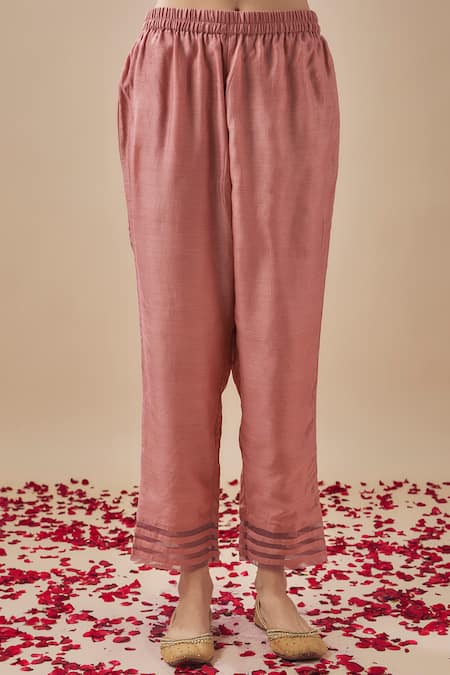 Cupid Cotton Pink Cotton, Silk Embroidery V-neck Kaftan With Pant Online at Aza Fashions Cupid Cotton_Pink Cotton, Silk Embroidery V-neck Kaftan With Pant _Online_at_Aza_Fashions