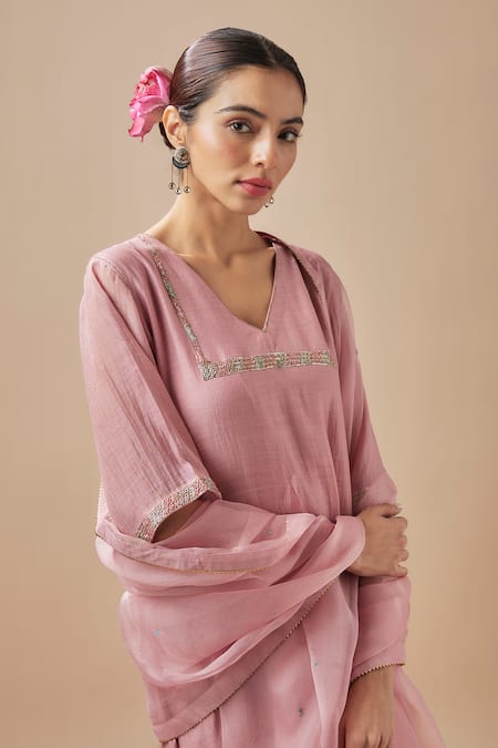 Buy_Cupid Cotton_Pink Chanderi Silk, Cotton Piping V-neck Pitta Yoke Embroidered Kurta With Pant _Online_at_Aza_Fashions