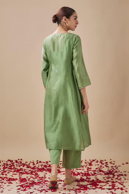 Cupid Cotton Resham & Aari Floret Yoke Embroidered Kurta Pant Set 