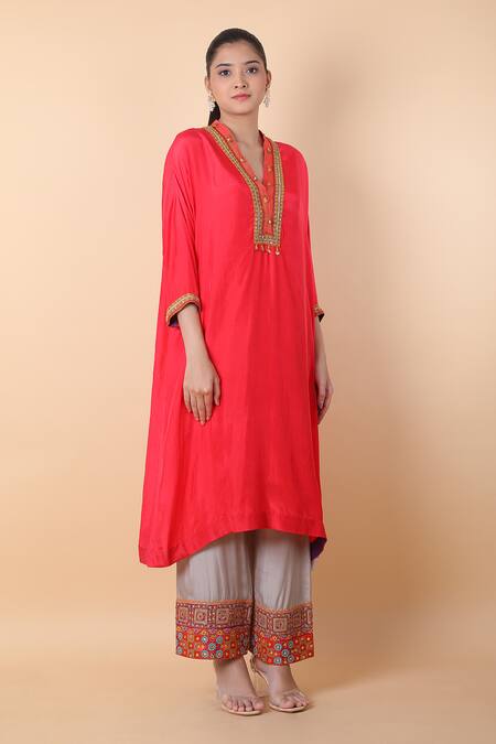 Buy_Debyani + CO_Red Silk Mirrors, Sequins, Embroidery V-neck Kurta And Pant Set _Online_at_Aza_Fashions