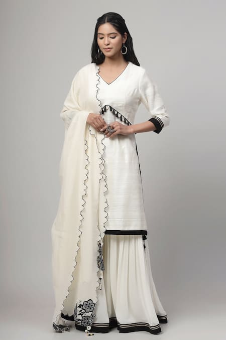 Kushani Tassel & Shell Embellished Aliya Cut Kurta Gharara Set 