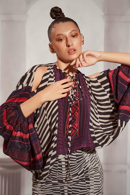 Nikita Mhaisalkar Black Silk, Crepe Off-shoulder Byzantine Print Top Online at Aza Fashions Nikita Mhaisalkar_Black Silk, Crepe Off-shoulder Byzantine Print Top _Online_at_Aza_Fashions