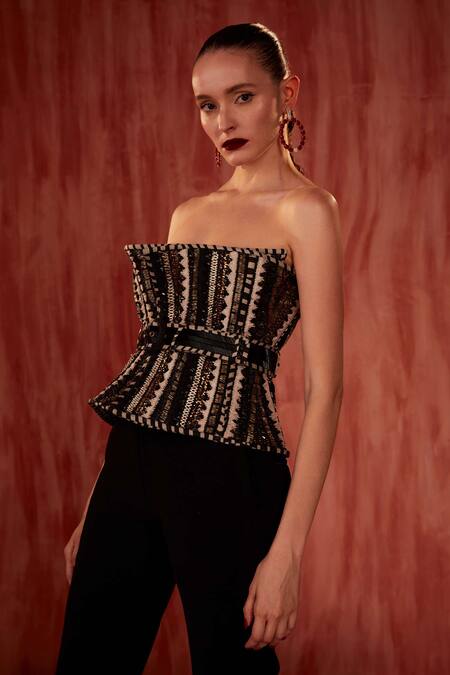 Buy Nikita Mhaisalkar Black Tulle Embroidery Square Neck Byzantine Cutwork Corset With Belt Online at Aza Fashions Buy_Nikita Mhaisalkar_Black Tulle Embroidery Square Neck Byzantine Cutwork Corset With Belt _Online_at_Aza_Fashions