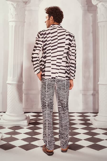 Shop Nikita Mhaisalkar Black Georgette Byzantine Print Trouser at Aza Fashions Shop_Nikita Mhaisalkar_Black Georgette Byzantine Print Trouser _at_Aza_Fashions