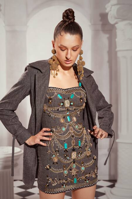 Buy_Nikita Mhaisalkar_Grey Tweed Collared Woven Jacket _Online_at_Aza_Fashions