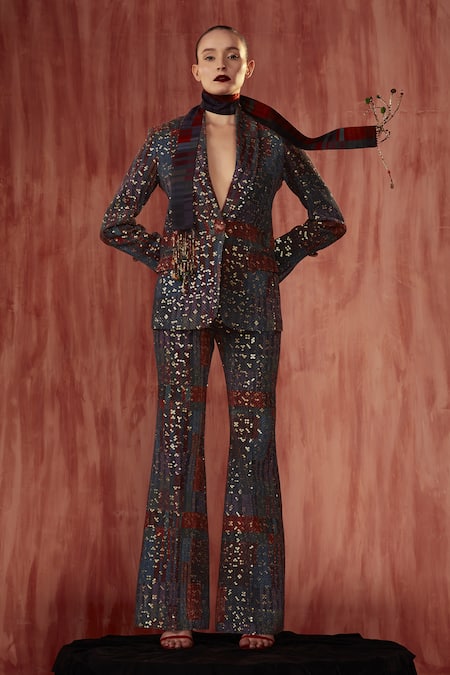 Shop Nikita Mhaisalkar Multi Color Tassels Tangerine Tile Print Scarf at Aza Fashions Shop_Nikita Mhaisalkar_Multi Color Tassels Tangerine Tile Print Scarf _at_Aza_Fashions