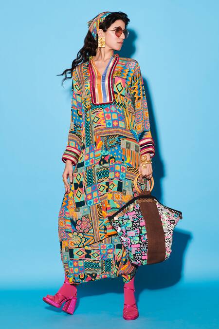 Buy Esha L Amin Multi Color Viscose, Crepe Embroidery V-neck Aztec Pattern Kurta Online at Aza Fashions Buy_Esha L Amin_Multi Color Viscose, Crepe Embroidery V-neck Aztec Pattern Kurta _Online_at_Aza_Fashions