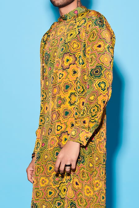 Esha L Amin Yellow Viscose, Crepe Floral Pattern Collage Straight Kurta Online at Aza Fashions Esha L Amin_Yellow Viscose, Crepe Floral Pattern Collage Straight Kurta _Online_at_Aza_Fashions