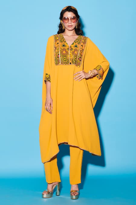 Esha L Amin Double Georgette Kaftan Kurta 