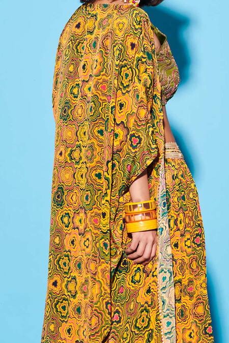 Esha L Amin Yellow Pinwheel Abstract Pattern Cape Online at Aza Fashions Esha L Amin_Yellow Pinwheel Abstract Pattern Cape _Online_at_Aza_Fashions