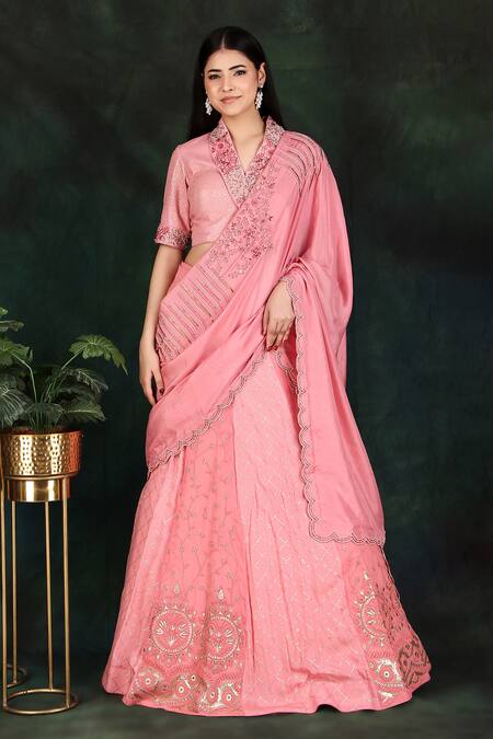 Nidhi Kejriwal Peach Silk, Georgette Embroidery V-neck Floral Lehenga Saree With Blouse Online at Aza Fashions Nidhi Kejriwal_Peach Silk, Georgette Embroidery V-neck Floral Lehenga Saree With Blouse_Online_at_Aza_Fashions