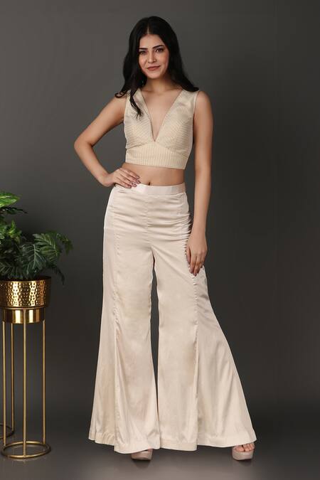 Buy Nidhi Kejriwal Ivory Georgette, Tissue, Satin Embroidery Plunge Neck Cutwork Cape Palazzo Set Buy_Nidhi Kejriwal_Ivory Georgette, Tissue, Satin Embroidery Plunge Neck Cutwork Cape Palazzo Set