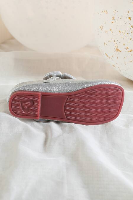 Shop_Ninobello_Silver Shiny Bow Embellished Bellies _Online_at_Aza_Fashions