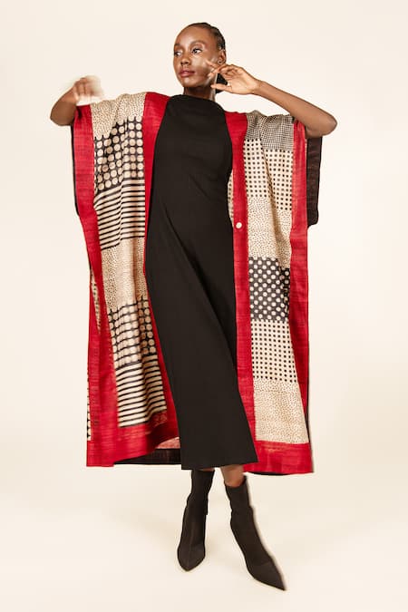 Buy Aeshaane Black Tussar Pearls Open Neck Geometric Pattern Front Jacket at Aza Fashions Buy_Aeshaane_Black Tussar Pearls Open Neck Geometric Pattern Front Jacket _at_Aza_Fashions