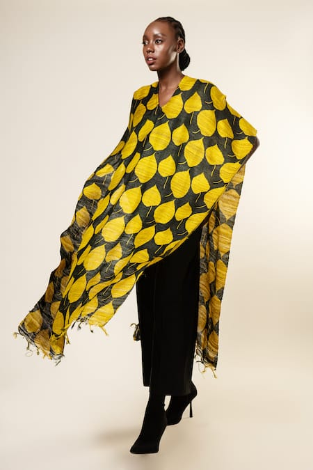 Buy Aeshaane Yellow Tussar, Silk Collared Leaf Pattern Asymmetric Sleeve Kaftan Online at Aza Fashions Buy_Aeshaane_Yellow Tussar, Silk Collared Leaf Pattern Asymmetric Sleeve Kaftan _Online_at_Aza_Fashions