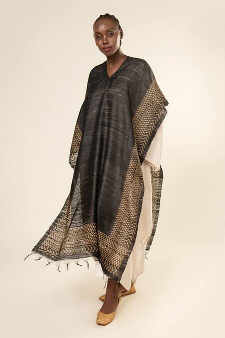 Aeshaane_Black Tussar Embroidery Boat Neck Geometric Pattern Hem Kaftan _at_Aza_Fashions