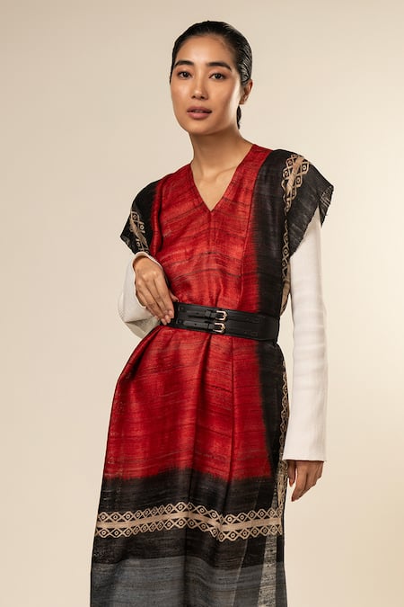 Buy_Aeshaane_Red Tussar, Silk Embroidery V-neck Geometric Pattern Border Kaftan _Online_at_Aza_Fashions