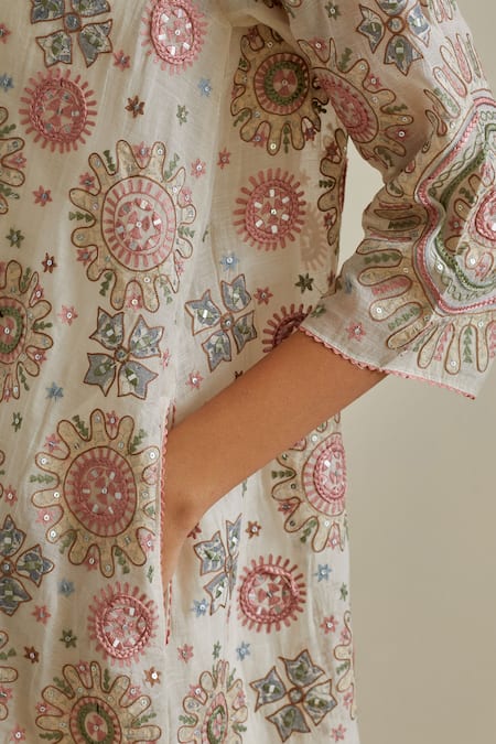 Kora Pink Cotton Sequins, Tassels, Embroidery Split Patchwork A-line Kurta Pant Set at Aza Fashions Kora_Pink Cotton Sequins, Tassels, Embroidery Split Patchwork A-line Kurta Pant Set _at_Aza_Fashions