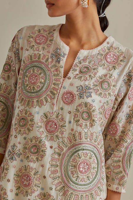 Buy_Kora_Pink Cotton, Chanderi Sequins, Tassels, Patchwork Straight Kurta Pant Set _Online_at_Aza_Fashions