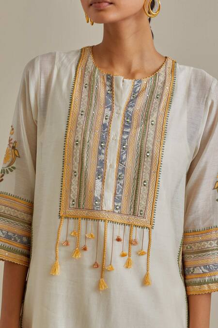 Kora Yellow Cotton, Chanderi Tassels, Sequins, Mirror Patchwork Straight Kurta Set at Aza Fashions Kora_Yellow Cotton, Chanderi Tassels, Sequins, Mirror Patchwork Straight Kurta Set _at_Aza_Fashions