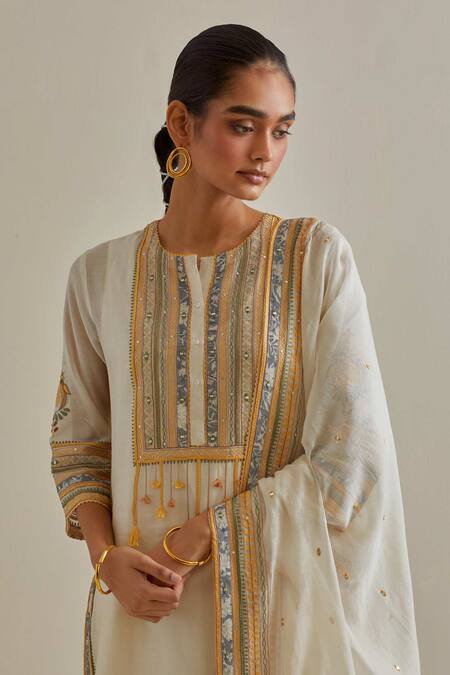 Buy Kora Yellow Cotton, Chanderi Tassels, Sequins, Mirror Patchwork Straight Kurta Set Buy_Kora_Yellow Cotton, Chanderi Tassels, Sequins, Mirror Patchwork Straight Kurta Set
