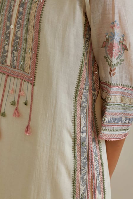 Shop_Kora_Off White Cotton, Chanderi Tassels, Sequins, Embroidery, Mirrors Split Kurta Set _Online_at_Aza_Fashions