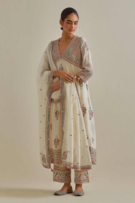 Kora Pink Cotton, Chanderi Mirrors, Sequins, Tassels, Embroidery Patchwork Kurta Set at Aza Fashions Kora_Pink Cotton, Chanderi Mirrors, Sequins, Tassels, Embroidery Patchwork Kurta Set _at_Aza_Fashions