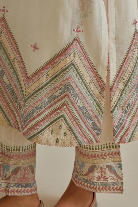 Kora Pink Cotton, Chanderi Mirrors, Sequins, Braids Patchwork Straight Kurta Set at Aza Fashions Kora_Pink Cotton, Chanderi Mirrors, Sequins, Braids Patchwork Straight Kurta Set _at_Aza_Fashions