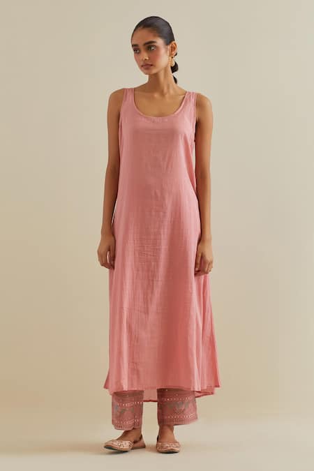 Kora Pink Cotton, Chanderi Mirrors, Sequins, Embroidery V-neck Kurta Set Online at Aza Fashions Kora_Pink Cotton, Chanderi Mirrors, Sequins, Embroidery V-neck Kurta Set _Online_at_Aza_Fashions