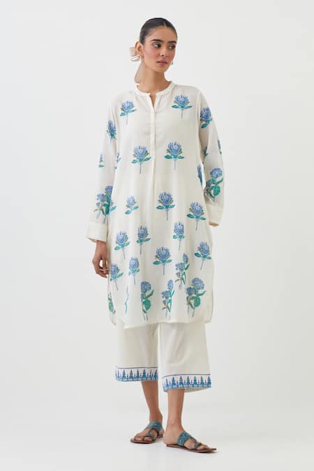 Upavita Floral Blossom Print Kurta With Pant 