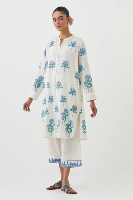 Upavita Off White Cotton Print Floral Mandarin Collar Blossom Kurta With Pant Online at Aza Fashions Upavita_Off White Cotton Print Floral Mandarin Collar Blossom Kurta With Pant _Online_at_Aza_Fashions