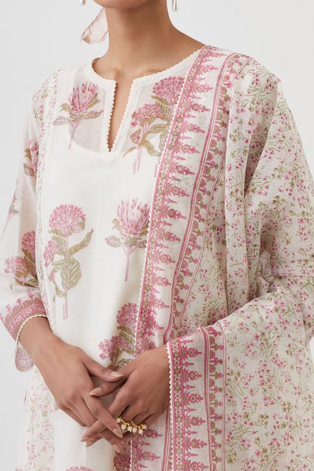 Upavita Off White Cotton, Chanderi Floral Hand Block Print A-line Kurta Pant Set at Aza Fashions Upavita_Off White Cotton, Chanderi Floral Hand Block Print A-line Kurta Pant Set _at_Aza_Fashions