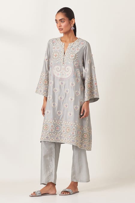 Kora_Blue , Organza Embroidery, Tassels Split Floral Applique Kurta Pant Set _Online_at_Aza_Fashions