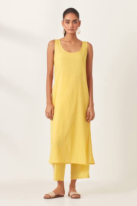 Kora_Yellow , Organza Sequins, Embroidery Split Floral Aari Kurta Pant Set _Online_at_Aza_Fashions