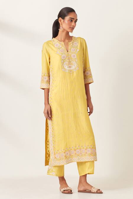 Shop_Kora_Yellow , Organza Sequins, Embroidery Split Floral Aari Kurta Pant Set _Online_at_Aza_Fashions