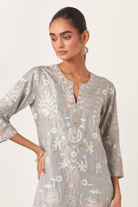 Buy_Kora_Blue , Organza Embroidery, Applique Split Floral Work Kurta Pant Set _Online_at_Aza_Fashions