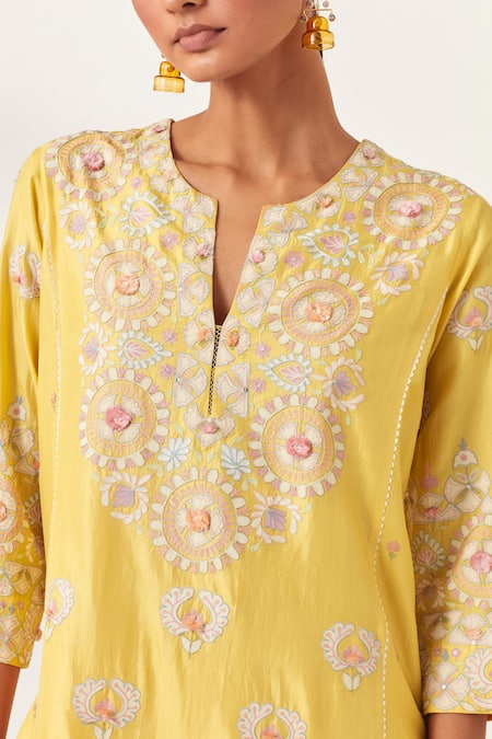 Buy Kora Yellow , Organza Embroidery, Tassels Aari Work Panelled Kurta Pant Set Buy_Kora_Yellow , Organza Embroidery, Tassels Aari Work Panelled Kurta Pant Set