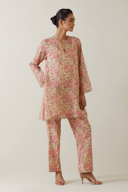 Buy Kora Beige Tissue, Chanderi, Cotton Embroidery Split V-neck Printed Kurta Pant Set Online at Aza Fashions Buy_Kora_Beige Tissue, Chanderi, Cotton Embroidery Split V-neck Printed Kurta Pant Set _Online_at_Aza_Fashions