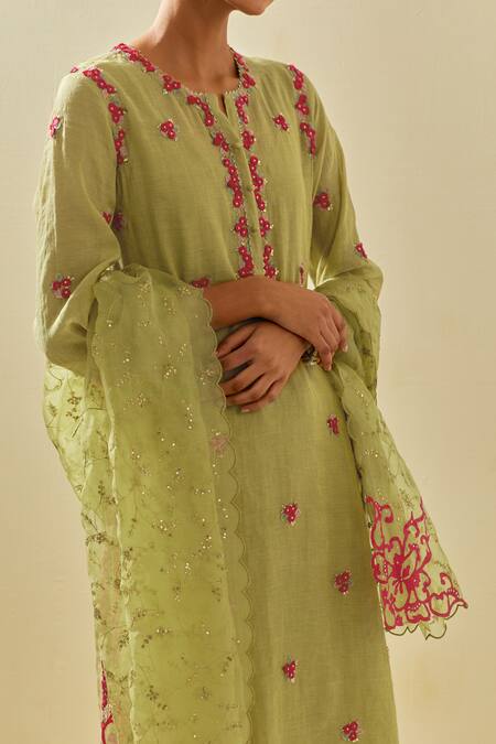 Kora Green Tissue, Chanderi, Silk Organza Floral Applique Embellished Kurta Pant Set at Aza Fashions Kora_Green Tissue, Chanderi, Silk Organza Floral Applique Embellished Kurta Pant Set _at_Aza_Fashions