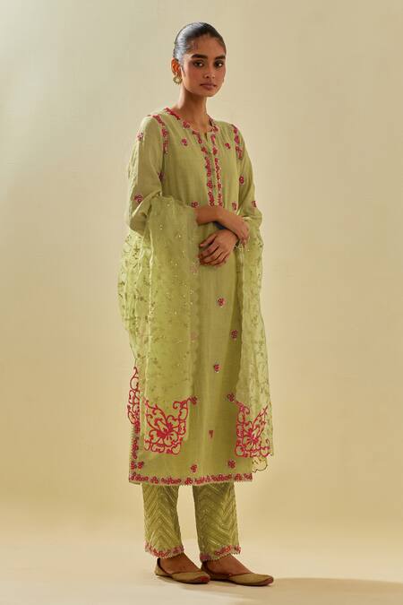 Buy Kora Green Tissue, Chanderi, Silk Organza Floral Applique Embellished Kurta Pant Set Buy_Kora_Green Tissue, Chanderi, Silk Organza Floral Applique Embellished Kurta Pant Set