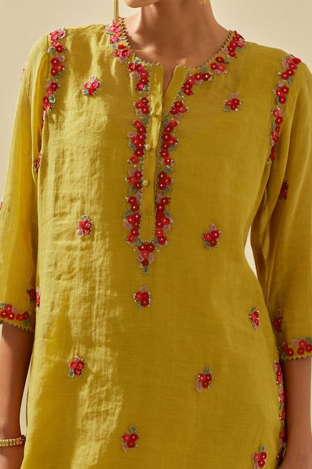 Shop Kora Yellow Tissue, Chanderi, Silk Organza Applique Embellished Kurta Pant Set Online at Aza Fashions Shop_Kora_Yellow Tissue, Chanderi, Silk Organza Applique Embellished Kurta Pant Set _Online_at_Aza_Fashions